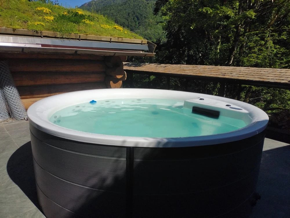 Профессиональный SPA-бассейн для отеля и коммерческого объекта